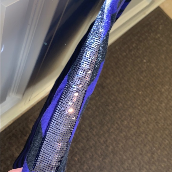 Luisa Cerano top with sequin-detail - Picture 3 of 4